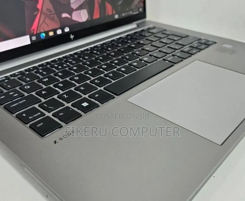 New Laptop HP ZBook Firefly 14 G10 16GB Intel Core i7 SSD 512GB