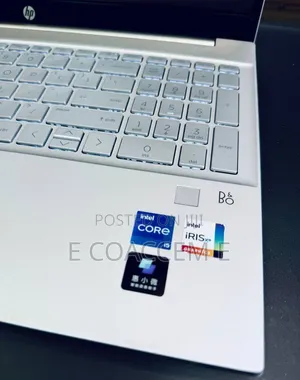New Laptop HP 16GB Intel Core i5 SSD 512GB
