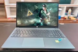 New Laptop HP 16GB Intel Core i5 SSD 512GB