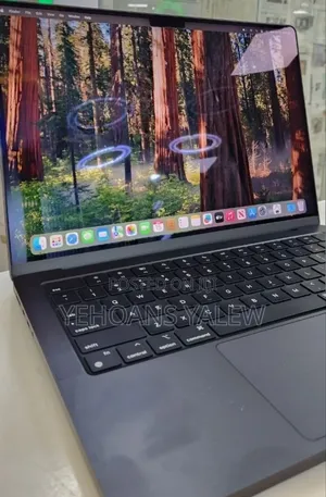 New Laptop Apple MacBook Pro 2023 M3 Pro 18GB Apple M3 Pro SSD 512GB