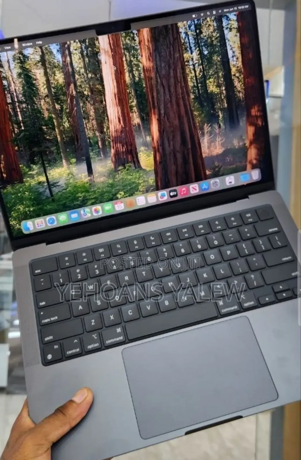 New Laptop Apple MacBook Pro 2023 M3 Pro 18GB Apple M3 Pro SSD 512GB