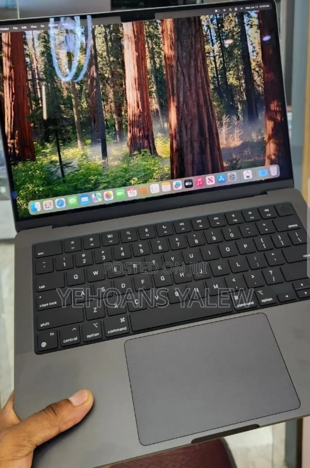 New Laptop Apple MacBook Pro 2023 M3 Pro 18GB Apple M3 Pro SSD 512GB