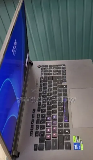 New Laptop Asus ROG Strix G18 32GB Intel Core Ultra 9 SSD 2T