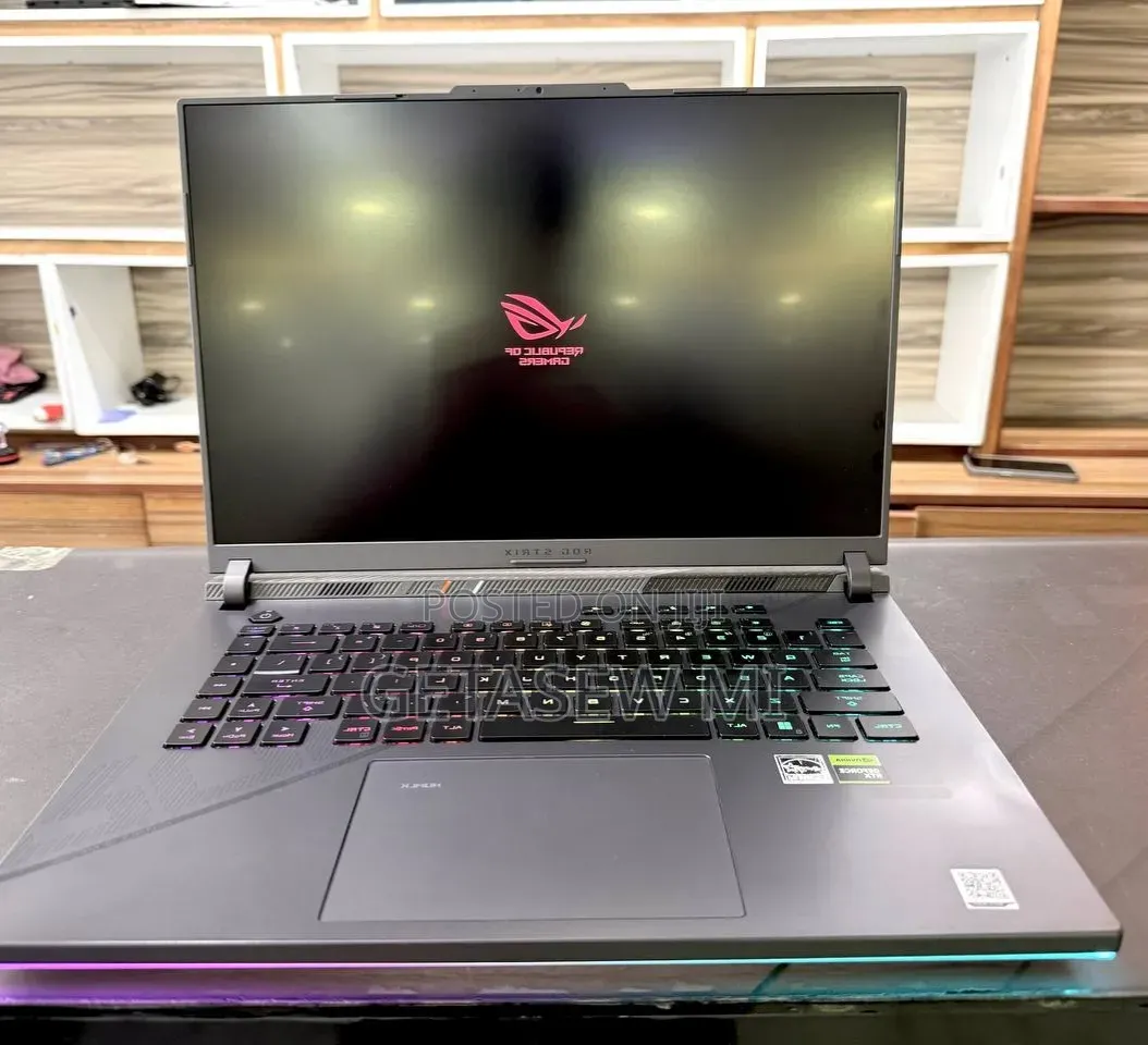 New Laptop Asus ROG Strix G16 G614 16GB Intel Core i9 SSD 1T