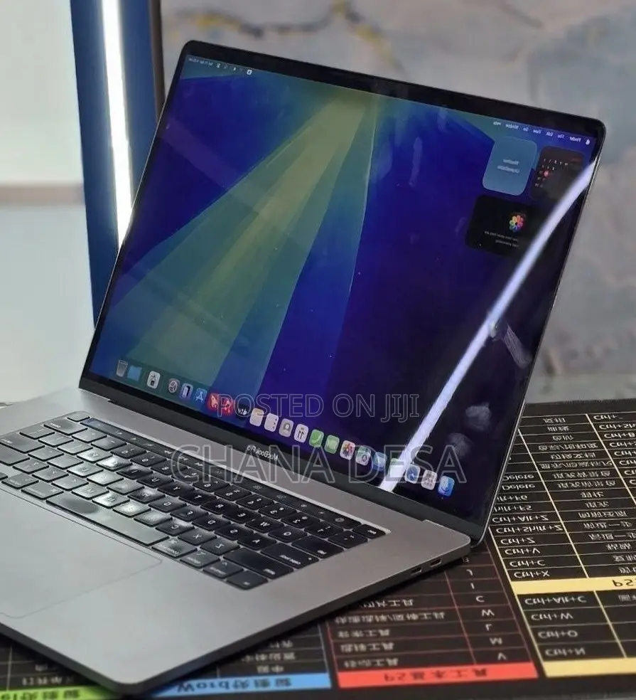 New Laptop Apple MacBook Pro 2019 16GB Intel Core i9 SSD 2T
