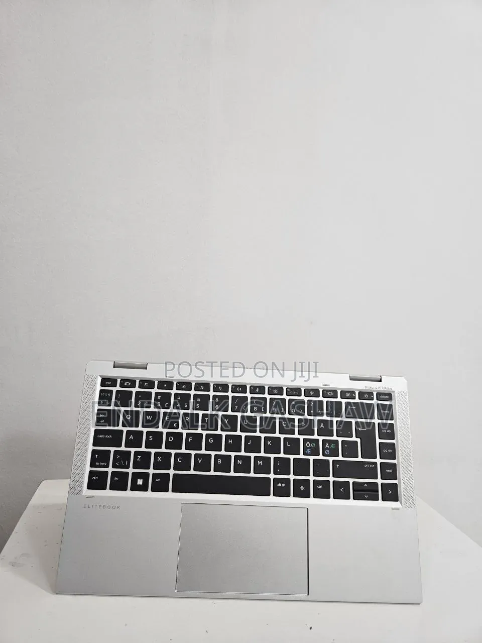 New Laptop HP EliteBook 1040 G8 16GB Intel Core i7 SSD 512GB