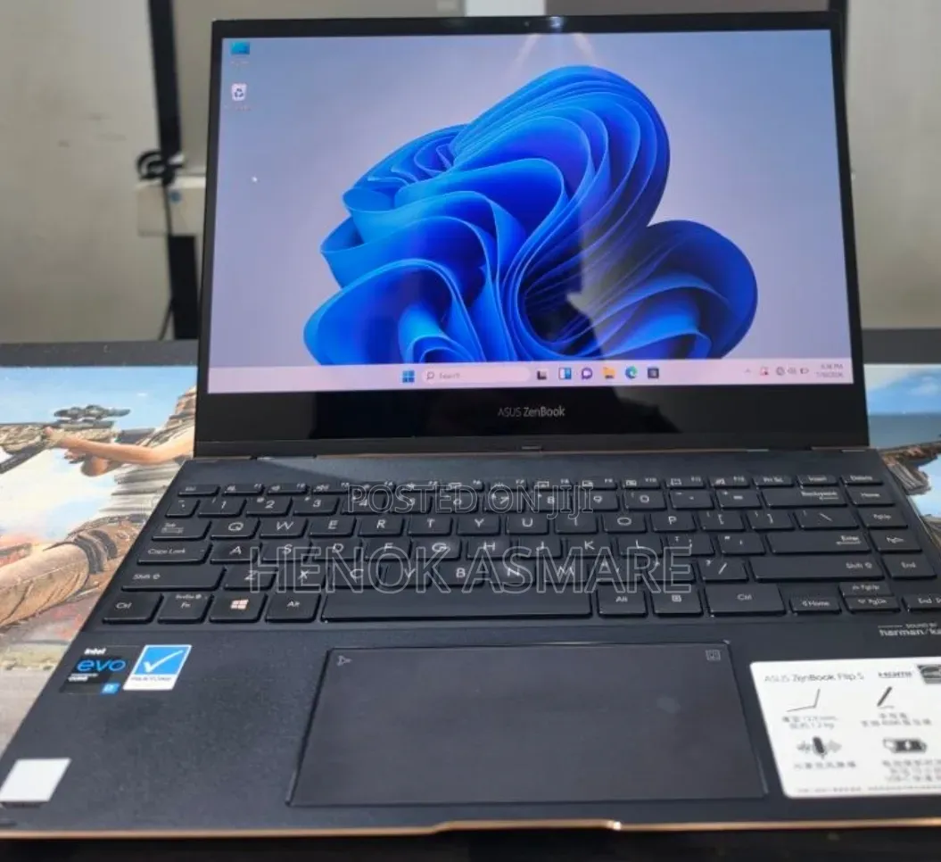 New Laptop Asus Zenbook 14 16GB Intel Core i7 SSD 512GB