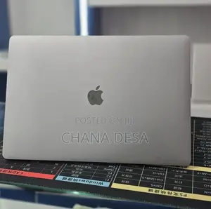 New Laptop Apple MacBook Pro 2019 32GB Intel Core i9 SSD 1T