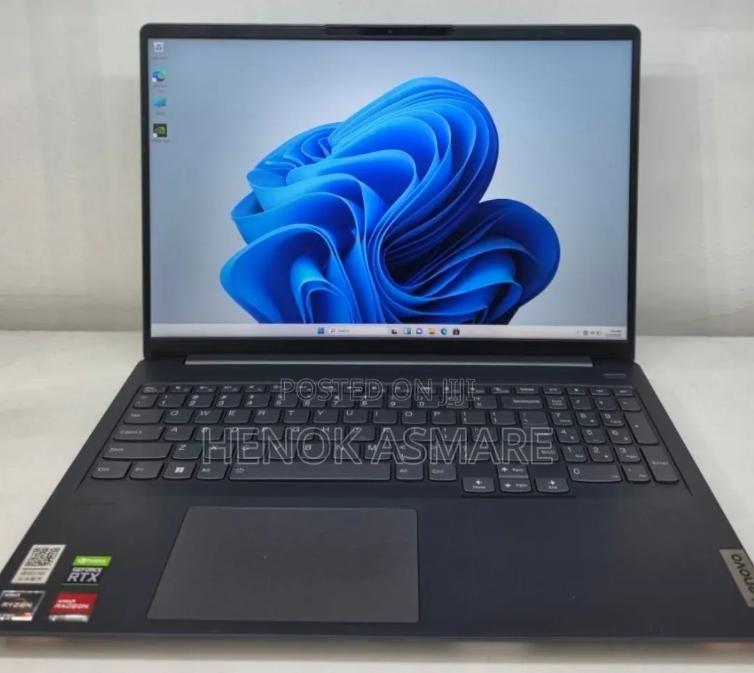New Laptop Lenovo IdeaPad 1 16GB Intel Core Ultra 7 SSD 512GB