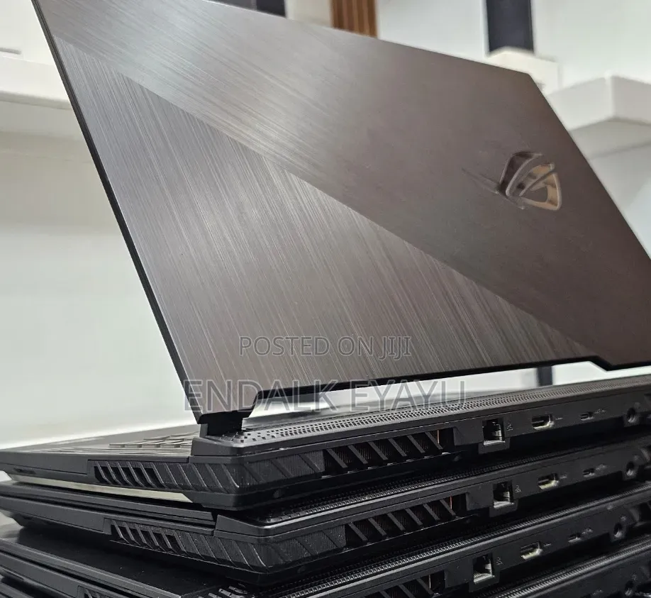 New Laptop Asus ROG Strix G15 16GB Intel Core i7 SSD 512GB