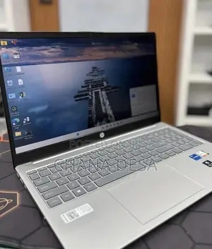 New Laptop HP 16GB Intel Core i5 SSD 1T