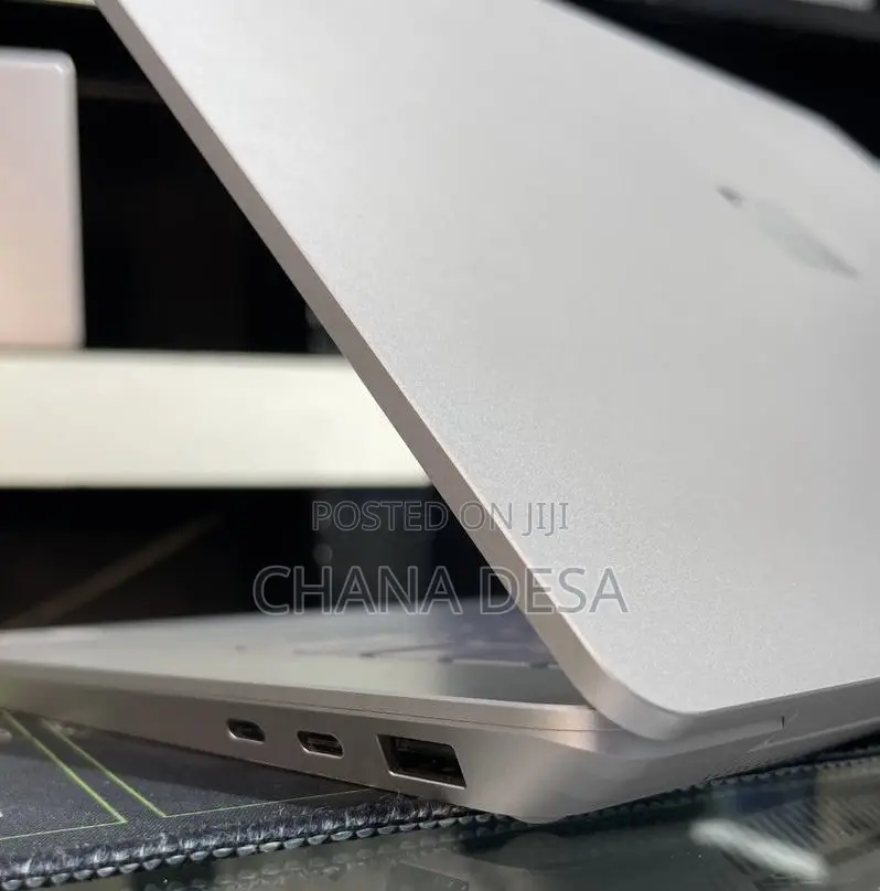 New Laptop Microsoft Surface 16GB Intel Core Ultra 7 SSD 512GB