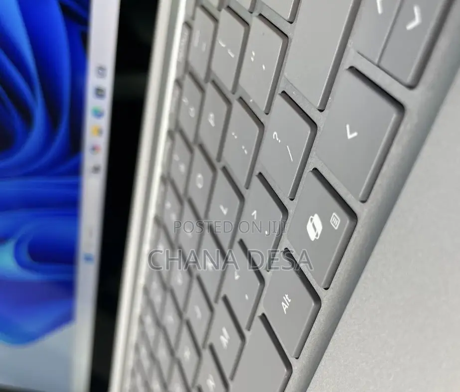 New Laptop Microsoft Surface 16GB Intel Core Ultra 7 SSD 512GB