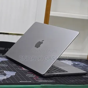 New Laptop Apple MacBook Pro 2021 M1 32GB Apple M1 SSD 512GB