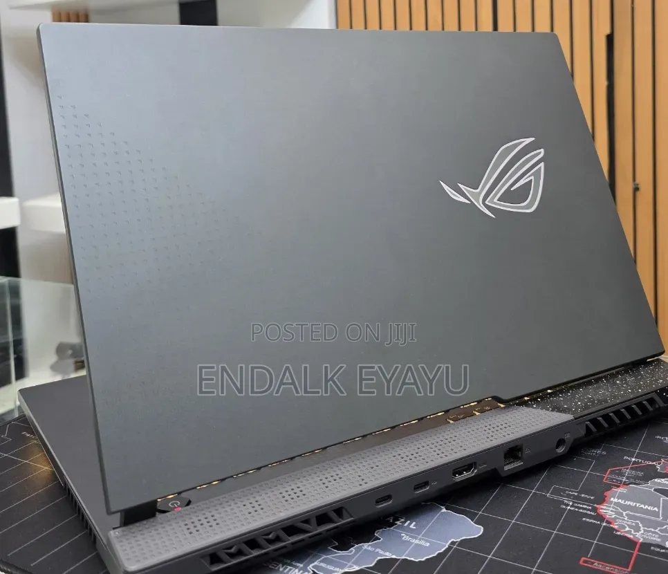 New Laptop Asus ROG Strix G15 32GB AMD Ryzen 9 SSD 512GB
