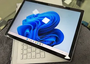 New Laptop Microsoft Surface 8GB Intel Core i5 SSHD (Hybrid) 128GB