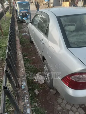 Toyota Corolla 2004 Silver