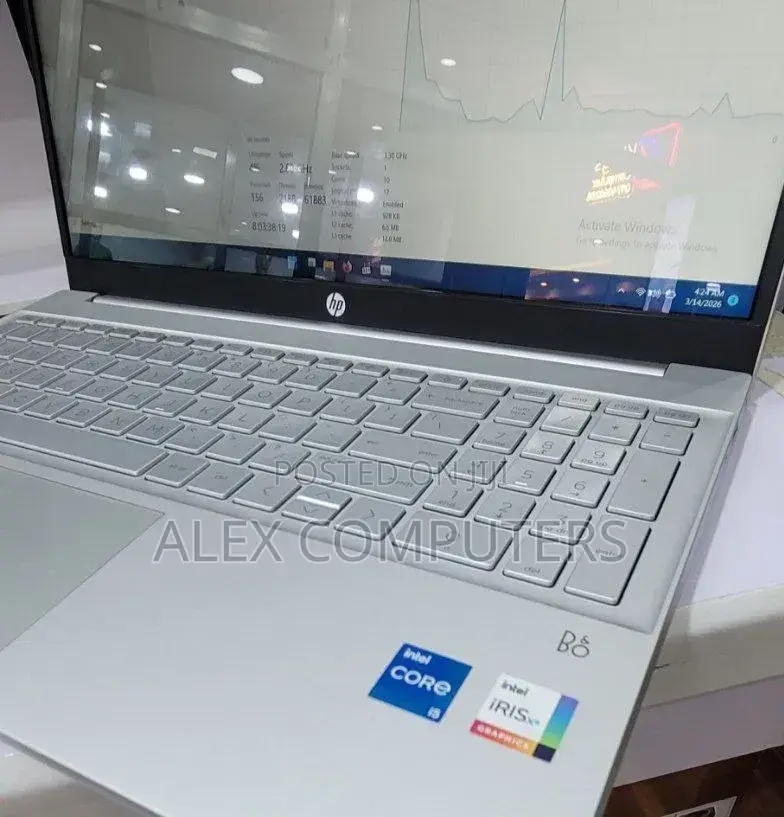 New Laptop HP Pavilion 15 16GB Intel Core i5 SSD 512GB