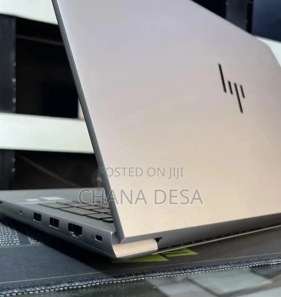 New Laptop HP 32GB Intel Core i9 SSD 512GB