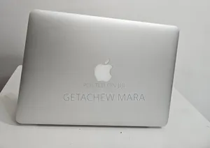 New Laptop Apple MacBook 2015 8GB Intel Core i7 SSD 256GB