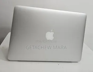 New Laptop Apple MacBook 2015 8GB Intel Core i7 SSD 256GB