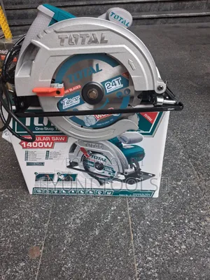 Circular Saws