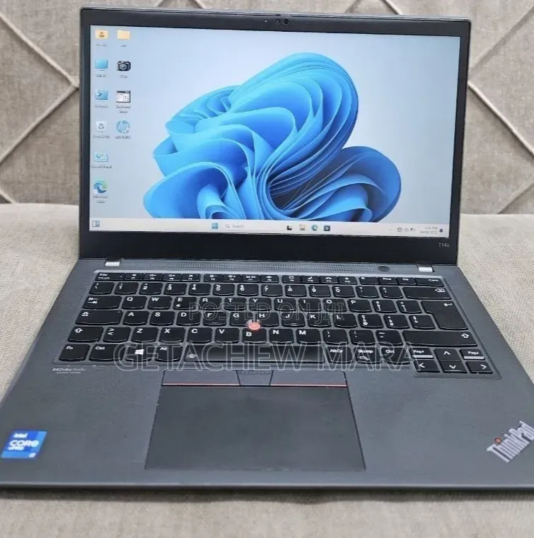 New Laptop Lenovo ThinkPad T14 16GB Intel Core i7 SSD 512GB