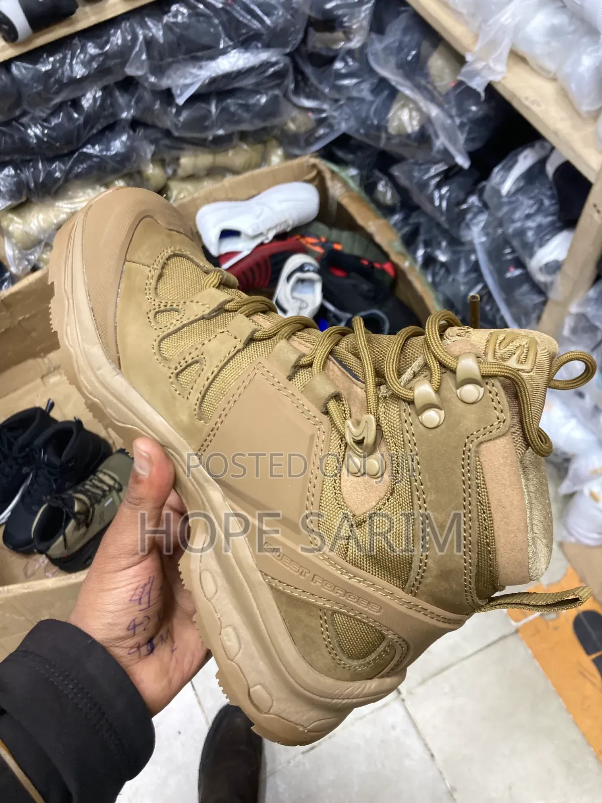 Esrowou Tactical Outdoor Boots: