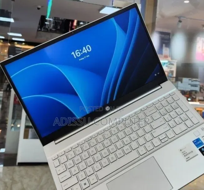 New Laptop HP Pavilion 15 16GB Intel Core i5 SSD 1T