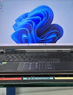 New Laptop Asus ROG Strix G16 G614 16GB Intel Core i9 SSD 1T