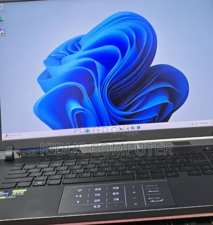 New Laptop Asus ROG Strix G16 G614 16GB Intel Core i9 SSD 1T