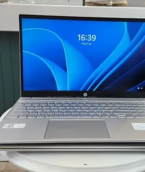New Laptop HP Pavilion 15-cs3063cl 16GB Intel Core i5 SSD 1T