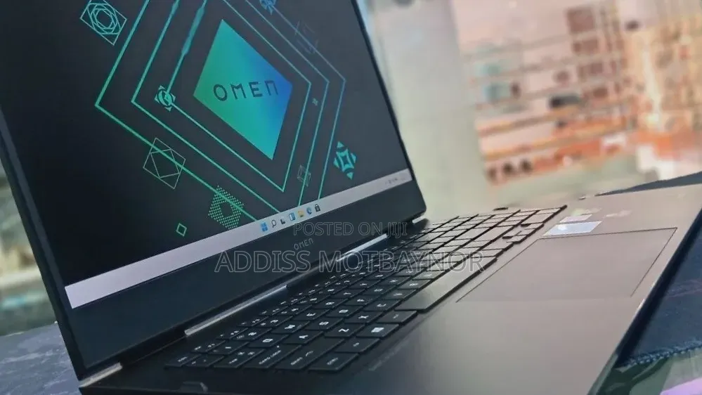 New Laptop HP Omen 17 16GB Intel Core i7 SSD 1T