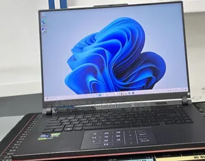 New Laptop Asus ROG Strix G16 16GB Intel Core i9 SSD 1T