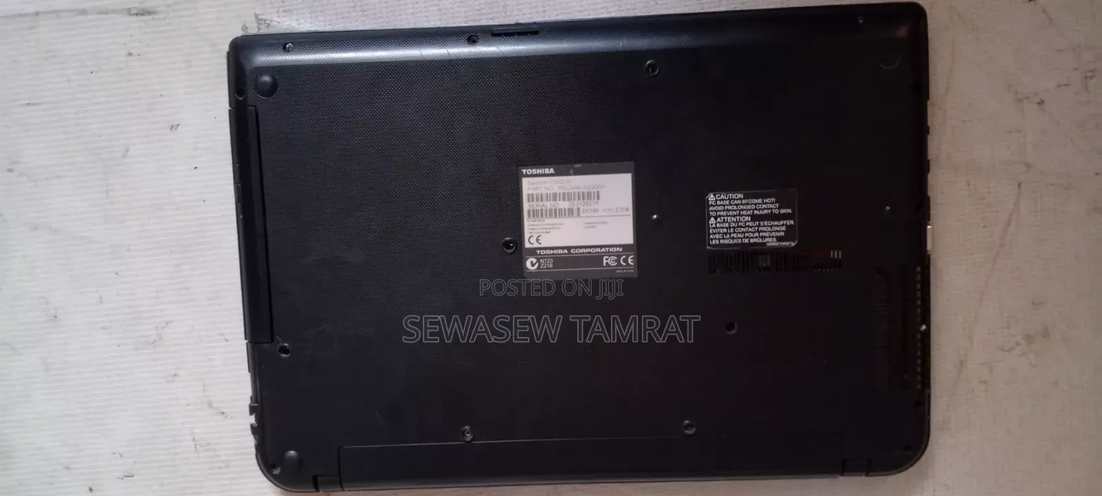 Laptop Toshiba Satellite C50 4GB Intel Core i3 HDD+SSD 512GB