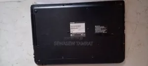 Laptop Toshiba Satellite C50 4GB Intel Core i3 HDD+SSD 512GB