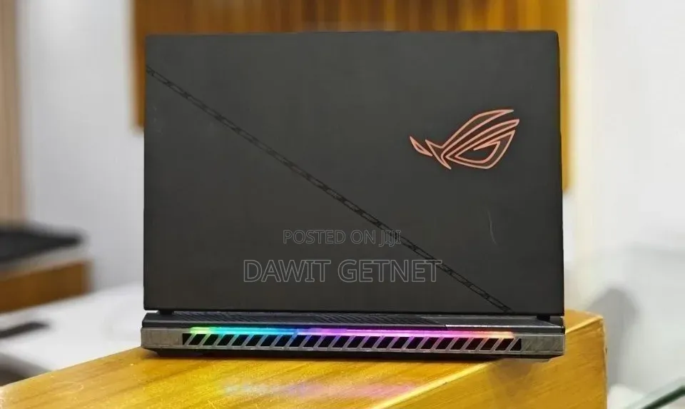 New Laptop Asus ROG Strix G15 16GB Intel Core i9 SSD 1T