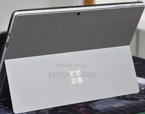 New Laptop Microsoft Surface Pro 7+ 16GB Intel Core i5 SSD 256GB