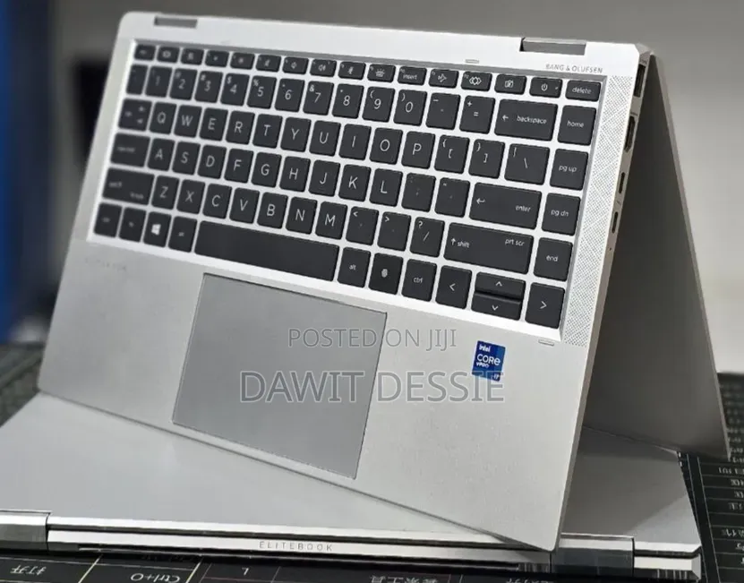 New Laptop HP EliteBook 1040 G8 16GB Intel Core i7 SSD 512GB