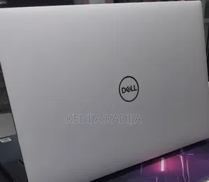 New Laptop Dell XPS 15 9500 16GB Intel Core i7 SSD 512GB
