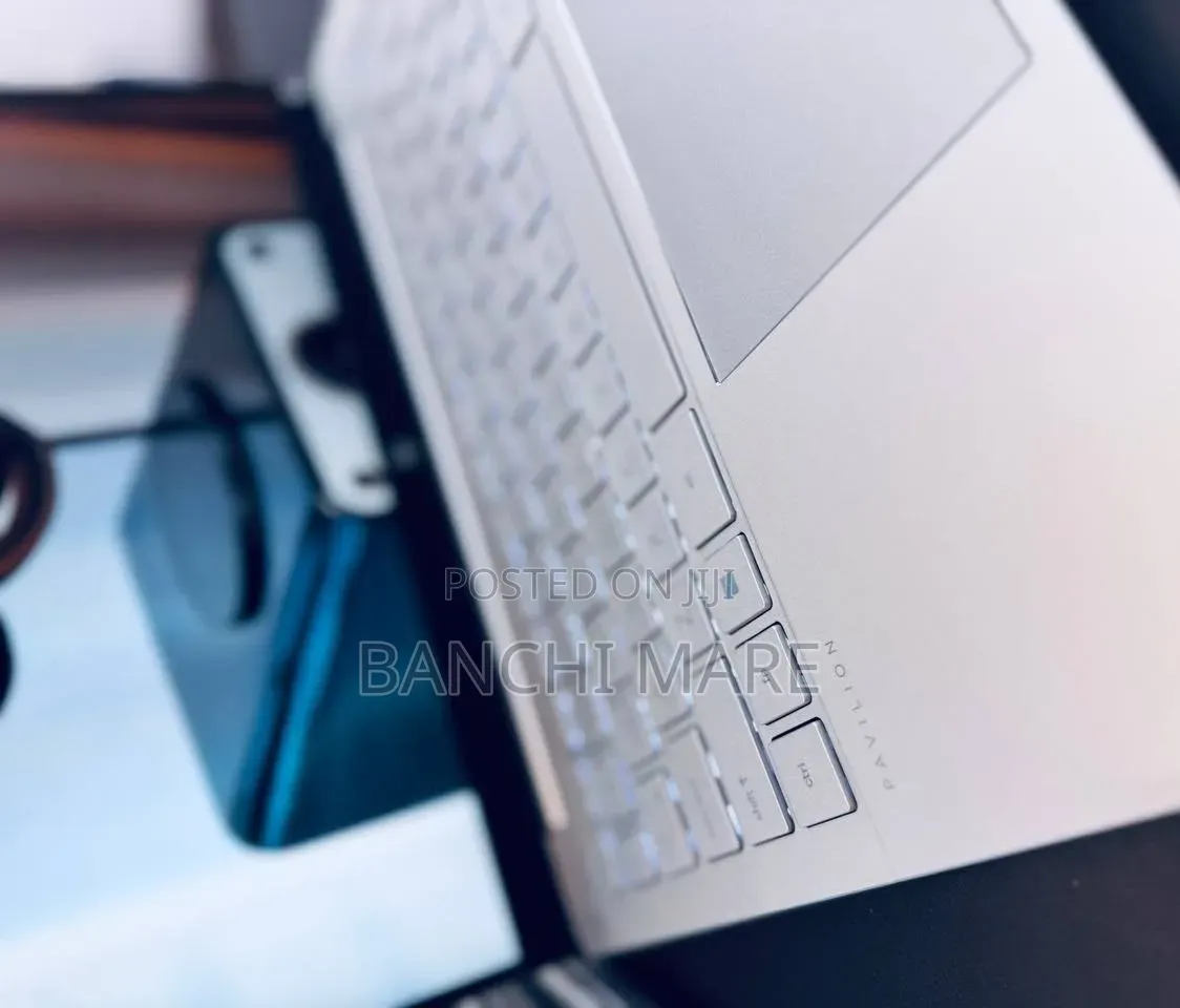 New Laptop HP Pavilion 14 16GB Intel Core i5 SSD 1T
