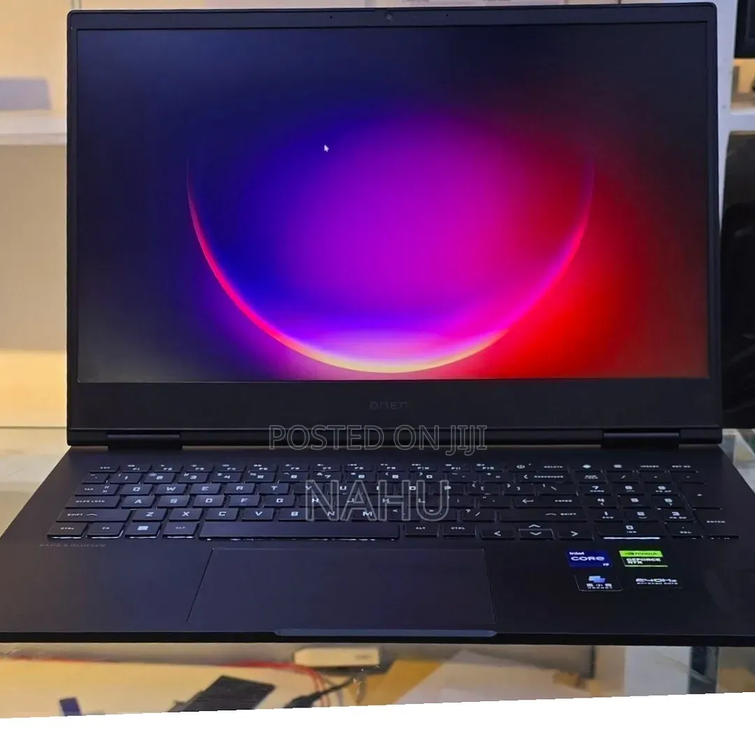 New Laptop HP Omen 16 16GB Intel Core i9 SSD 1T