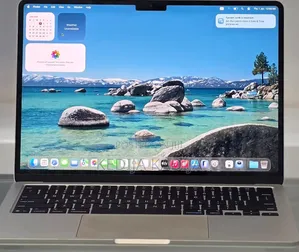 New Laptop Apple MacBook Air 2025 M4 16GB Apple M4 Max SSD 256GB