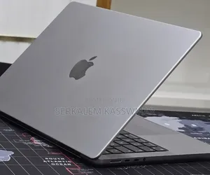 New Laptop Apple MacBook Pro 2021 M1 32GB Apple M1 SSD 512GB