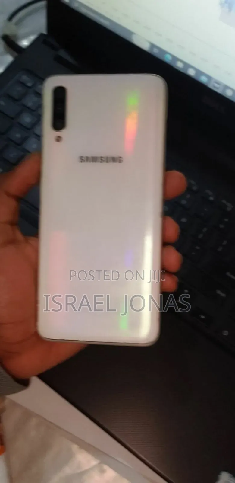 Samsung Galaxy A70 128 GB White