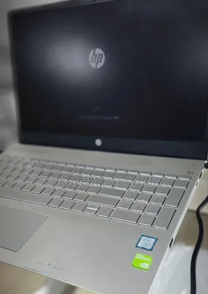 New Laptop HP Pavilion 15 8GB Intel Core i5 HDD 2T