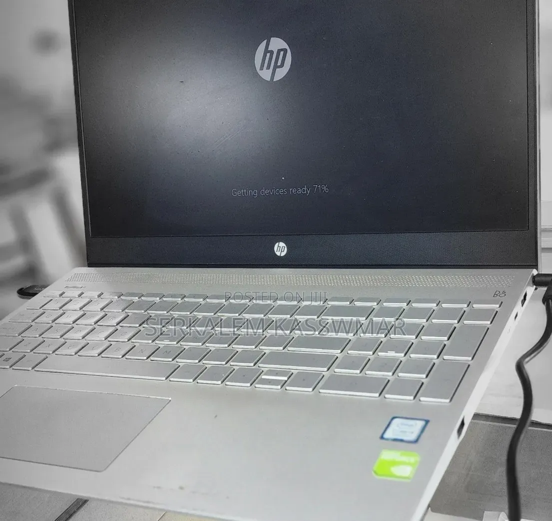 New Laptop HP Pavilion 15 8GB Intel Core i5 HDD 2T