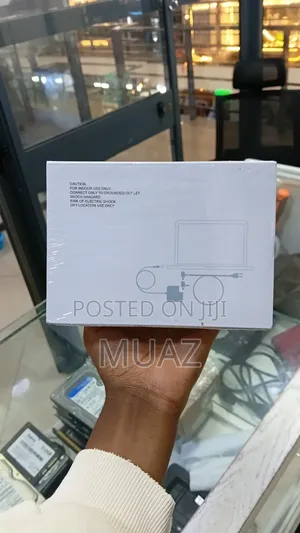 ​ 60W MagSafe 1 Power Adapter – Brand New in Box!