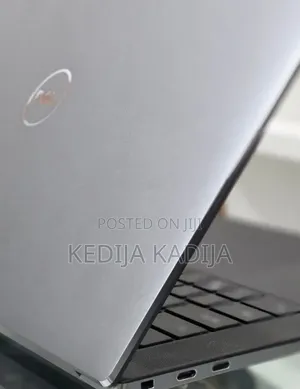 New Laptop Dell Precision 5550 16GB Intel Core i7 SSD 512GB