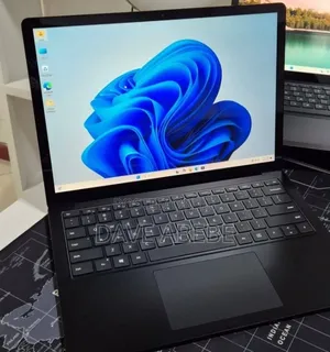 New Laptop Microsoft Surface Laptop 3 16GB Intel Core i7 SSD 256GB
